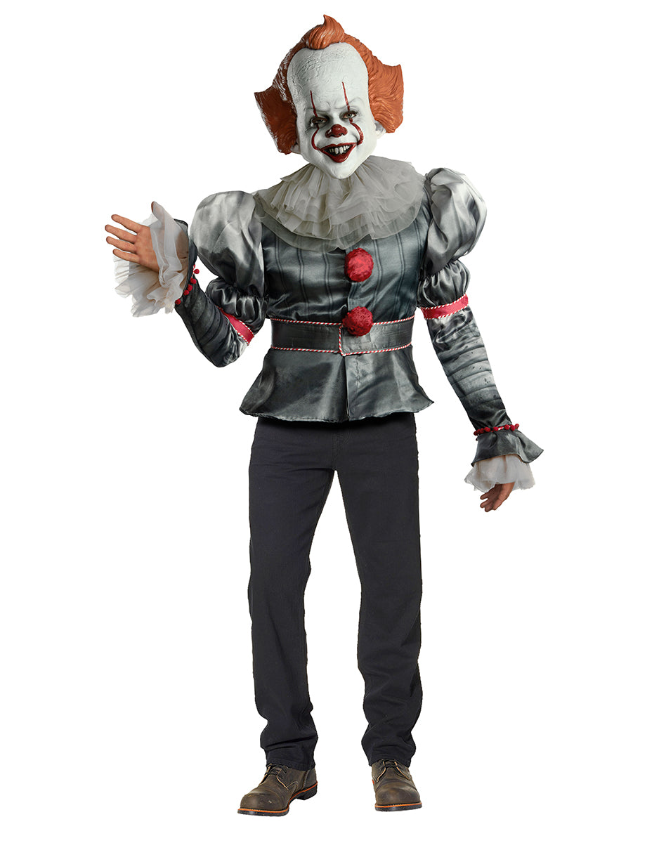 IT Pennywise deluxe costume for adults.